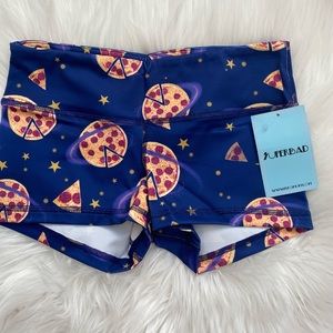 NWT Fleo Shorts Small